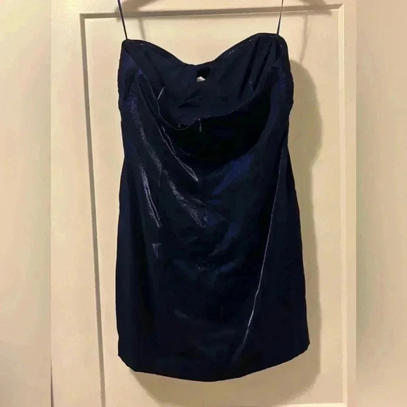 NWT- Dynamite - Knot Front Bustier  Dress - Picture 8 of 9